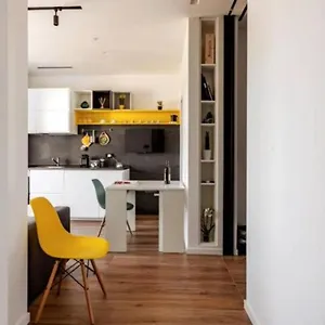 Apartment Carulli Design, Bari