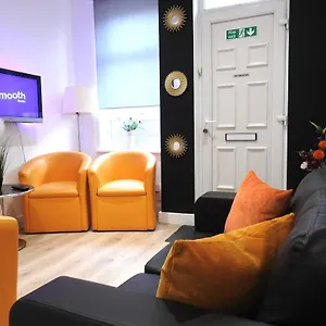 Make Yourself At Home! 34aa , Leeds (West Yorkshire) United Kingdom